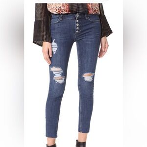 Free people skinny ripped jeans 👖